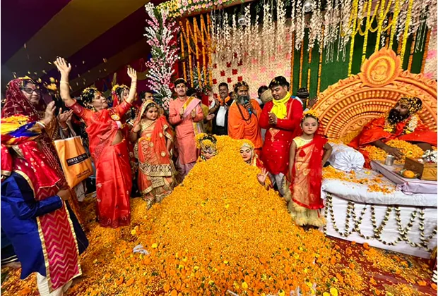 Swami Hansanand Giri Ji Maharaj - Gallery 12