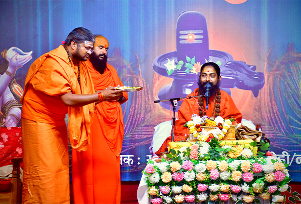 Swami Hansanand Giri ji 